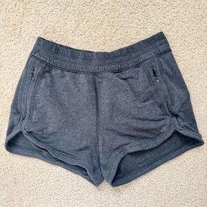 🖤 Lululemon Heathered Gray Lounge Shorts 🖤